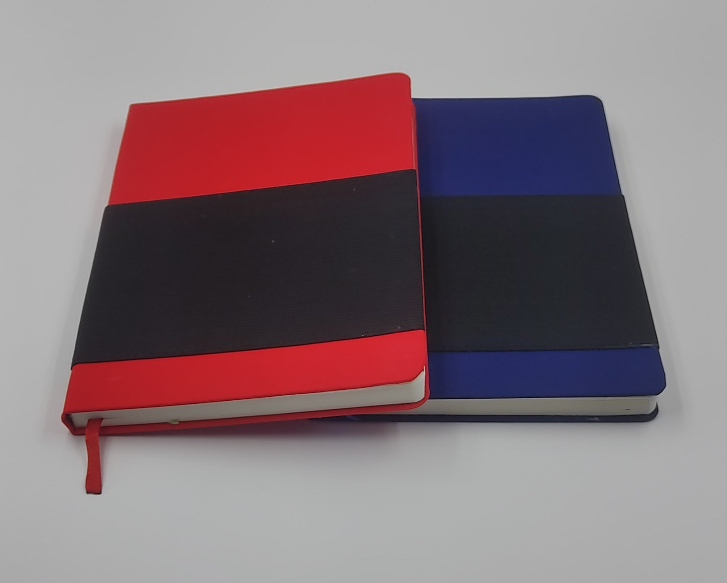 Pocket notebook with Fabric cover | Elastic full size pocket | A5 size | Hard bound cover | With memorandum & Bookmark ribbon| 80 gsm sheets | 160 undated pages