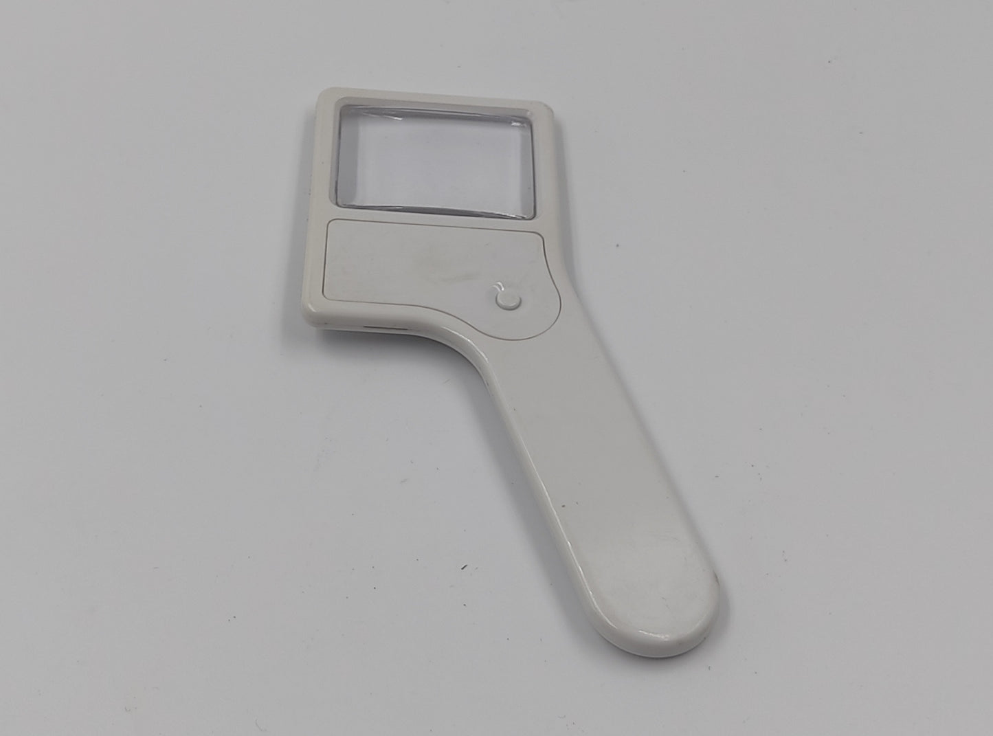 Mini Magnifier With Torch