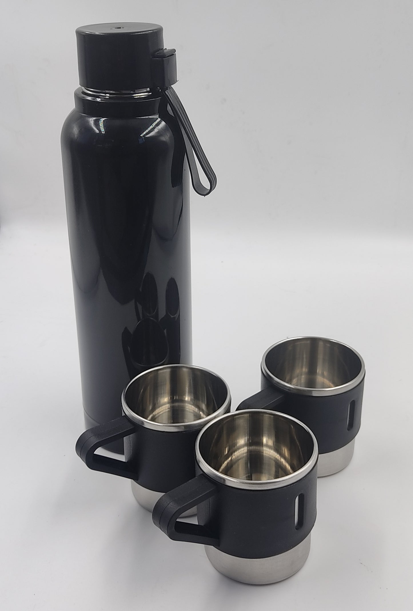 4 pc Gift Set : Insulated Steel bottle with 3 Steel cups | Keeps hot for 4-6 hours | Heavy Gift box with Handle